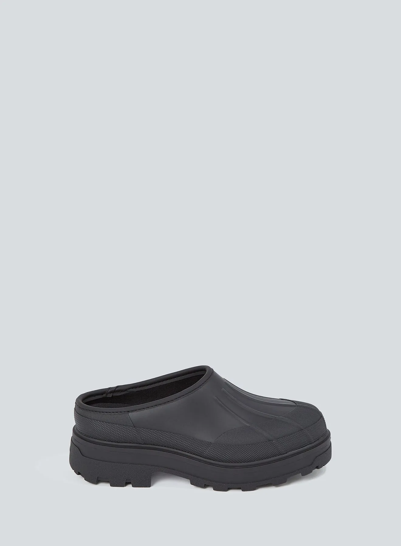 EEFJE clog | Black